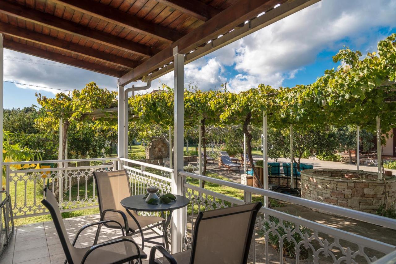 Akroyali Hotel & Villas Messinia ภายนอก รูปภาพ