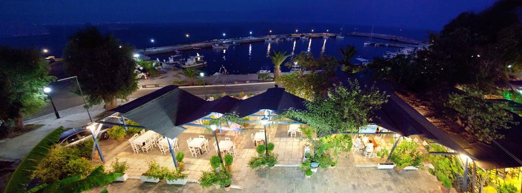 Akroyali Hotel & Villas Messinia ภายนอก รูปภาพ