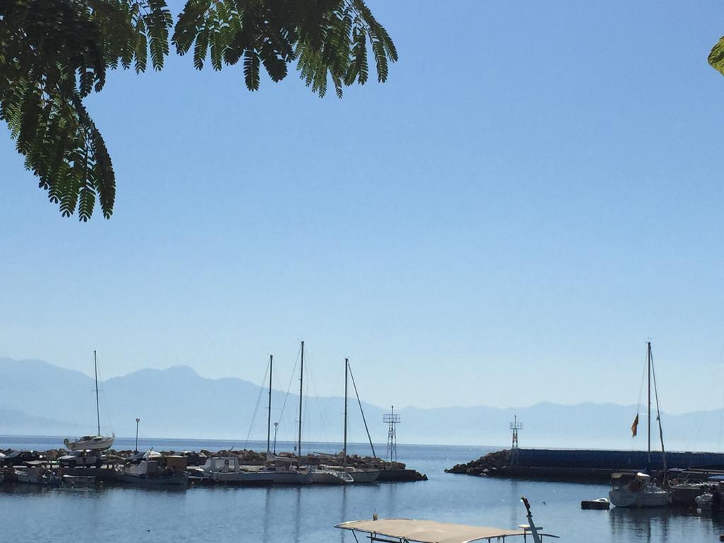 Akroyali Hotel & Villas Messinia ภายนอก รูปภาพ